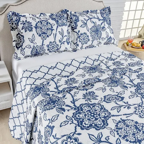 Kit Cobre Leito Colcha Queen Bouti 3 Peças Dupla Face Estampada Porta Travesseiro Aba Americana